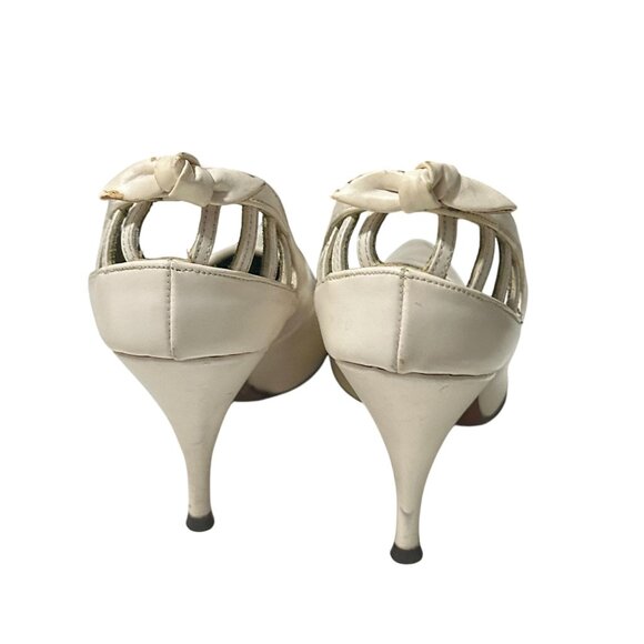Vintage 1950s Mr. Herbert Ivory Leather Cutout Pumps Couture Footgear - Picture 6 of 12